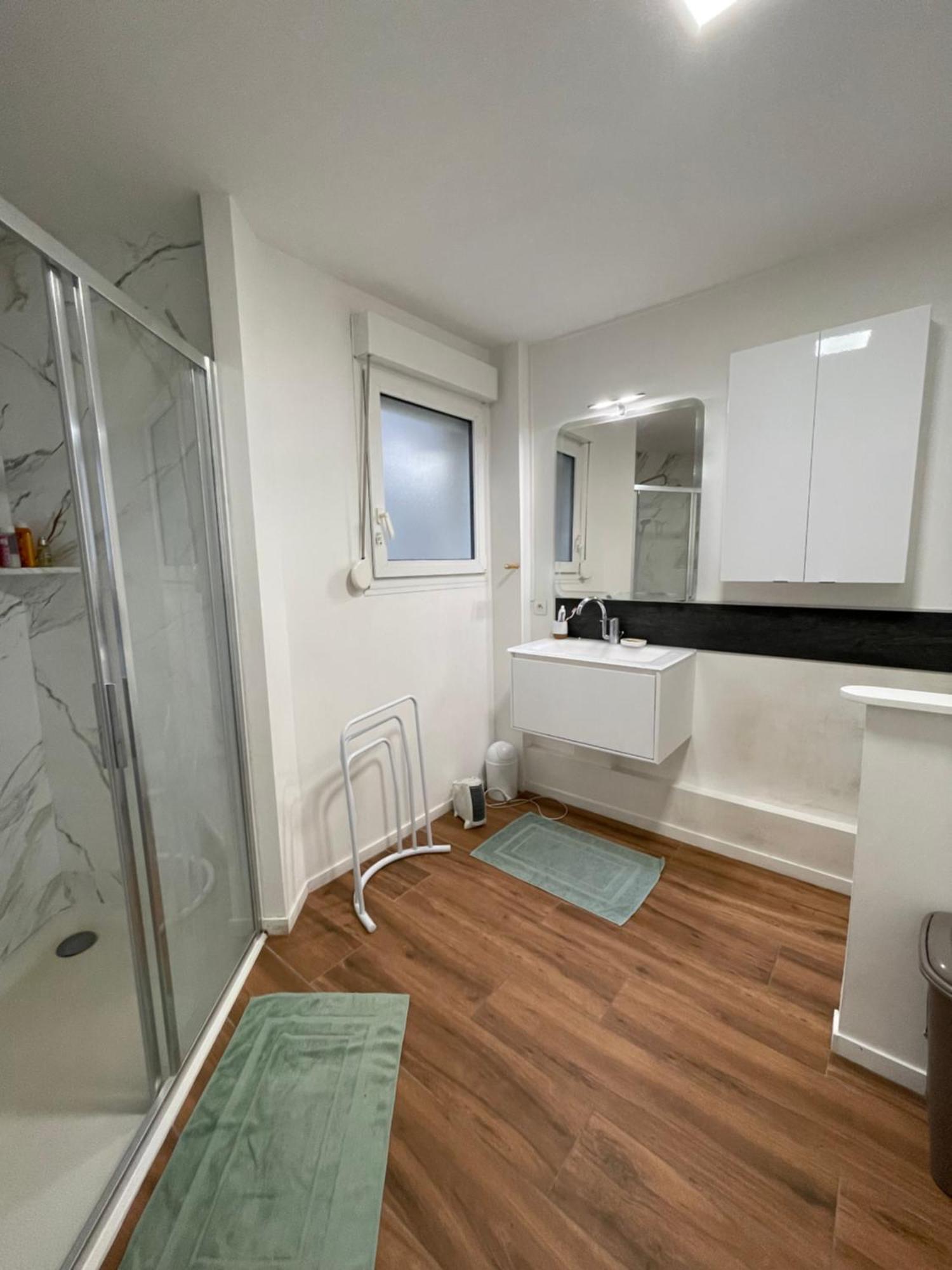 Appartement En Centre Ville 70M2 Reims Exterior foto